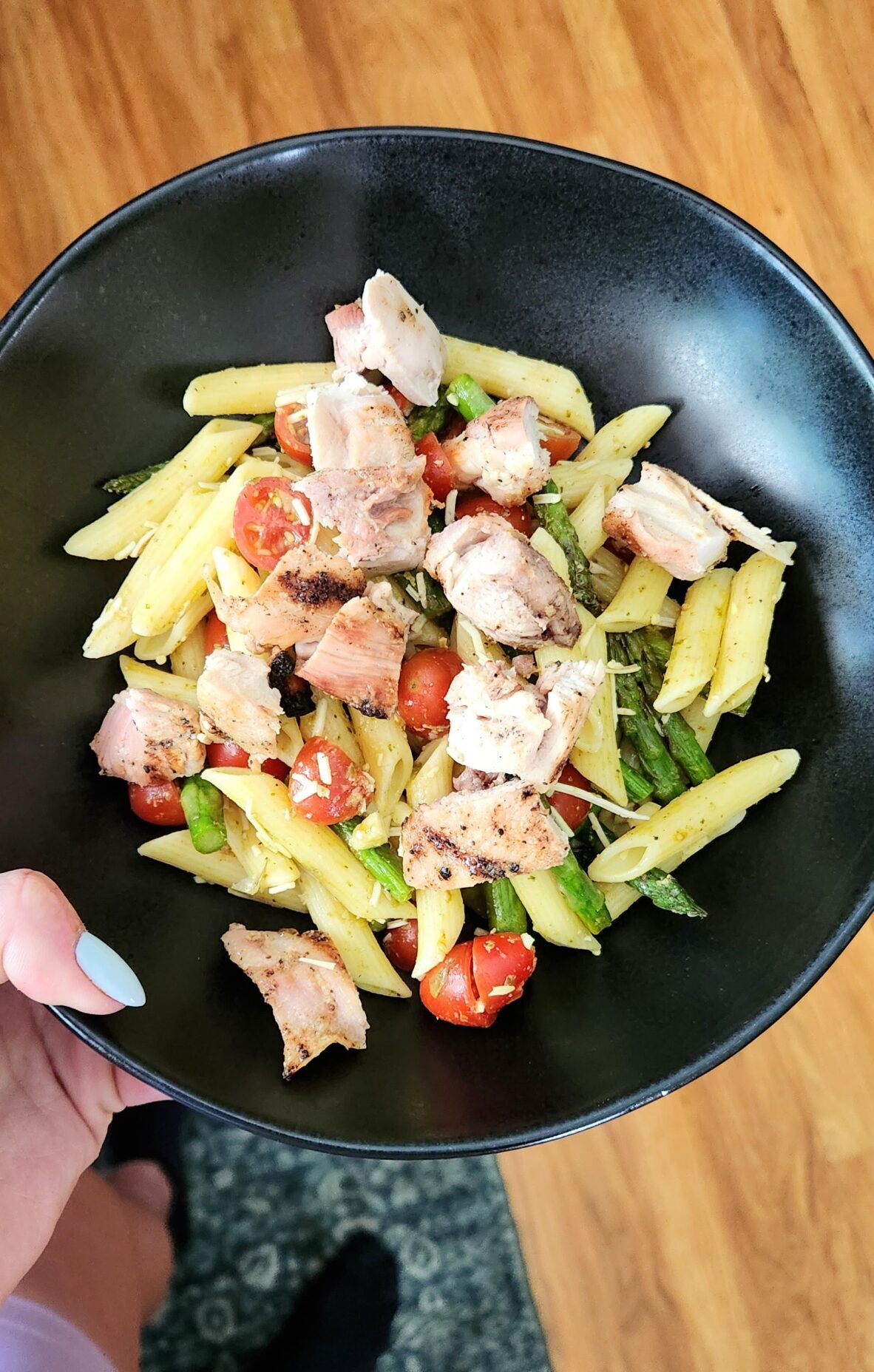 Lemony Pesto Pasta Salad